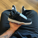 Öus Imigrante Série X Preto Branco Creme Essencial